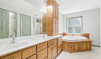530 Patteson School Rd, Appomattox, VA 24522