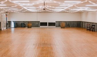 13893 US HIGHWAY 87 S, Adkins, TX 78101