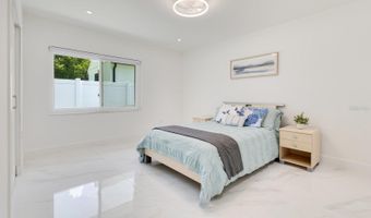 49 INTERLAKEN Rd, Orlando, FL 32804