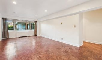 4201 CATHEDRAL Ave NW #222W, Washington, DC 20016