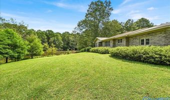 4975 Section Line Rd, Albertville, AL 35950