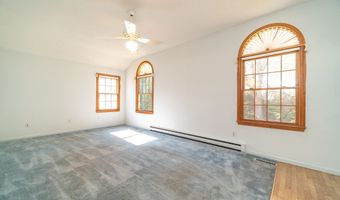 24 Homecrest Dr, Berlin, CT 06037