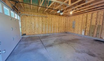 1222 16th, Auburn, NE 68305