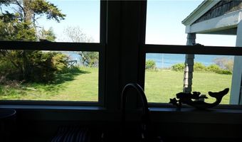 24 Point Meadows Rd, Little Compton, RI 02837
