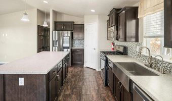 525 W El Norte Pkwy 214, Escondido, CA 92026