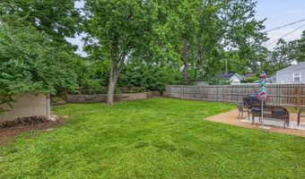 9541 Dulles Ct, Affton, MO 63123