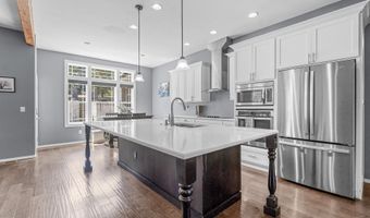 11364 James Way Dr SE, Aumsville, OR 97325