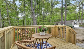 6 Neil Dr, Allenstown, NH 03275