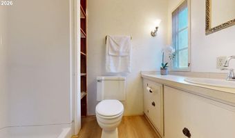 15931 OCEANVIEW Dr, Brookings, OR 97415
