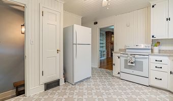 414 Court St, Abingdon, VA 24210