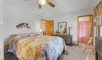 750 Double Springs Dr, Almond, NC 28702