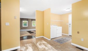 129 Cambridge Rd, Bedford, NH 03110