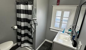 1101 Locust St, Atlantic, IA 50022