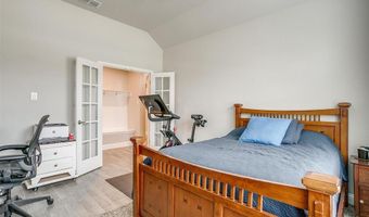 240 Gill Point Ln, Aledo, TX 76008