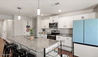 110 Dupitt Cir, Athens, TN 37303