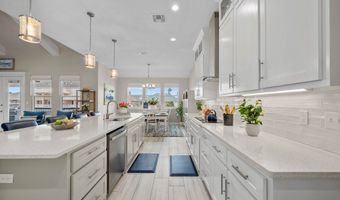 124 Sea Breeze Dr, Aransas Pass, TX 78336