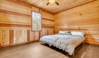 1090 Valley Grain Rd, Brooksville, MS 39739