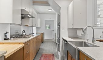 999 High St, Bath, ME 04530