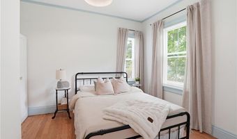243 Maple Ave, Barrington, RI 02806