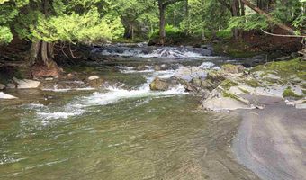 2399 Main St, Cabot, VT 05647