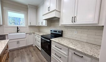 2302 Thomas St, Adel, GA 31620