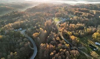 41 Belle Point Rd, Beattyville, KY 41311
