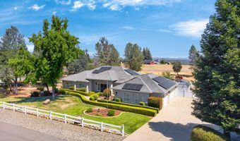 16550 Bamboo Ct, Anderson, CA 96007
