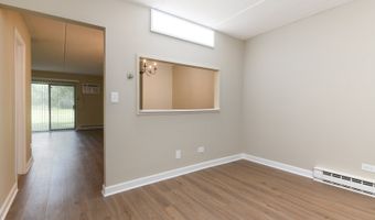 953 N Rohlwing Rd GB, Addison, IL 60101