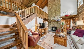 24 McCullough Hill Rd, Amity, PA 15311