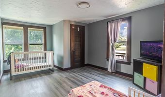422 Reed Ave, Akron, OH 44301