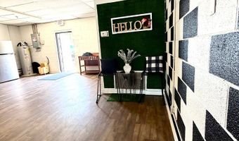 120 N Main St, Andrews, TX 79714