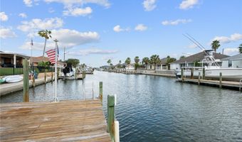 925 Pompano Dr, Aransas Pass, TX 78336