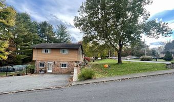 201 MILL STONE Dr, Beckley, WV 25801