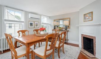 43 Farewell St 2, Newport, RI 02840