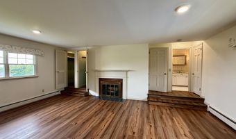 54 Pine Ledge Rd, Bangor, ME 04401