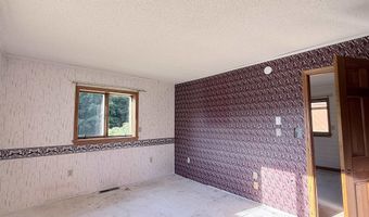 498 Town Line Rd, Bennington, VT 05201