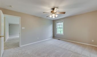 1515 Dietrich Glen Dr, Ballwin, MO 63021