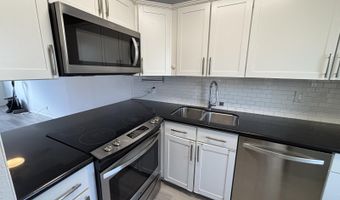 46-232 Kahuhipa St B204, Kaneohe, HI 96744