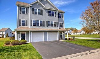 31 Streamview Dr, Cumberland, RI 02864