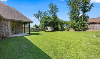 702 SE Eaton St, Bentonville, AR 72712