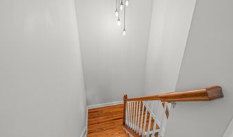 10 Grove Ct 20, Asbury Park, NJ 07712