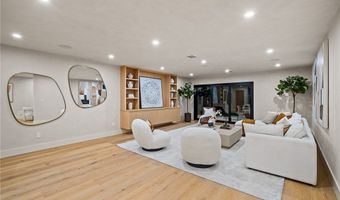 5157 Woodley Ave, Encino, CA 91436