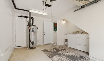 1607 Makiki St B, Honolulu, HI 96822