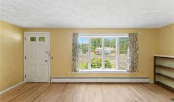 4 Reed Pl, East Greenwich, RI 02818