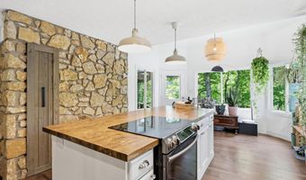 1954 Lakeview Dr, Avon, IN 46123