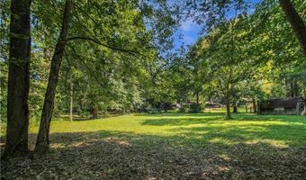 429 LEE ROAD 394, Auburn, AL 36832
