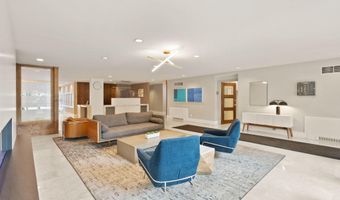 4977 BATTERY Ln 1-711, Bethesda, MD 20814