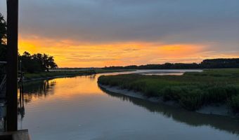 32 Eustis Landing Rd, Beaufort, SC 29907