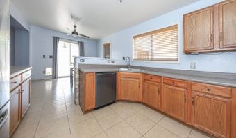 1077 W Camino Luna Llena, Sahuarita, AZ 85629