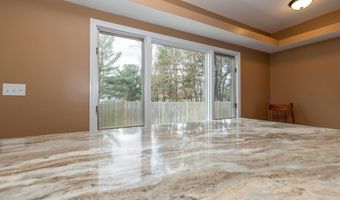 39 Neillian St 39, Bedford, MA 01730
